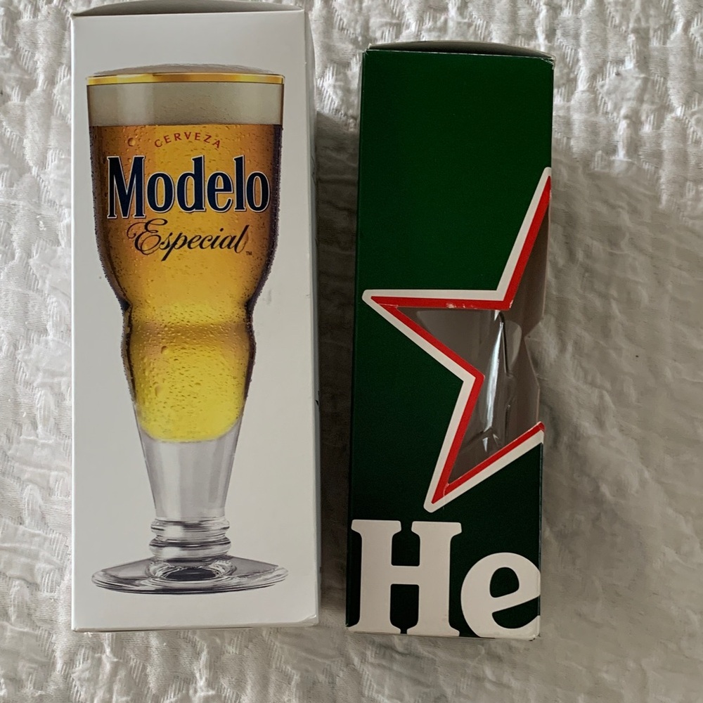 Modelo / Heineken Beer Glass Gift Box with Gold Accent and Clear Glass Image